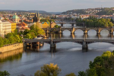 Prag' daki köprülerin havadan görünümü, Çek Cumhuriyeti