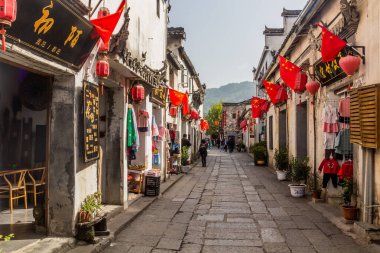 HONGCUN, ÇİN - 29 Ekim 2019: Hongcun köyü, Anhui ili, Çin