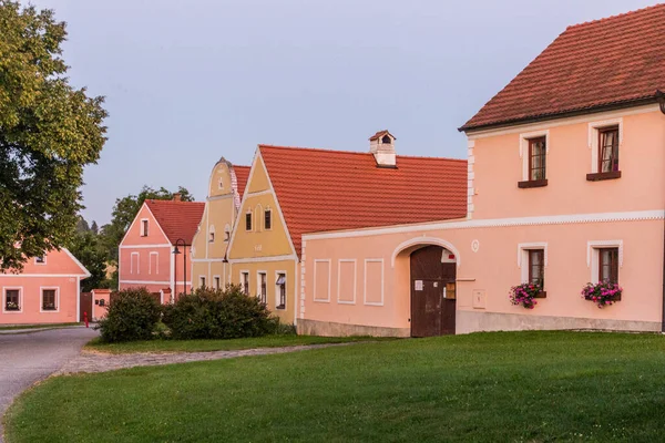 Maisons Traditionnelles Style Baroque Rural Dans Village Holasovice République Tchèque — Photo