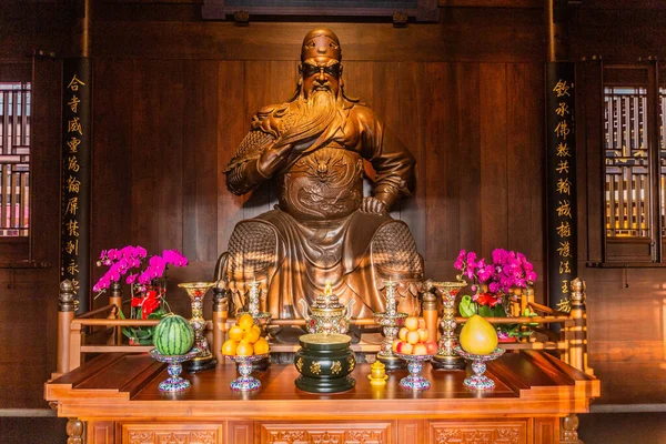 中国上海 2019年10月24日 中国上海玉佛寺关羽战争神像 — 图库照片