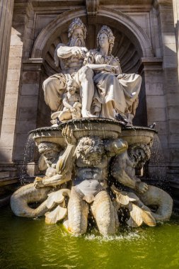 VIENNA, AUSTRIA - 9 Eylül 2021: Viyana, Avusturya 'da Albrechtsbrunnen Çeşmesi