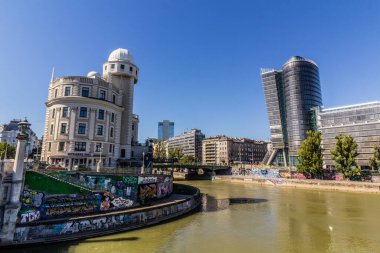 VIENNA, AUSTRIA - 9 Eylül 2021: Viyana, Avusturya Gözlemevi Uranya