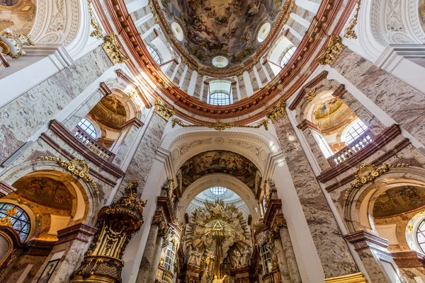 Wiedeń Austria Wrzesień 2021 Wnętrze Karlskirche Kościół Karola Wiedniu Austria — Zdjęcie stockowe