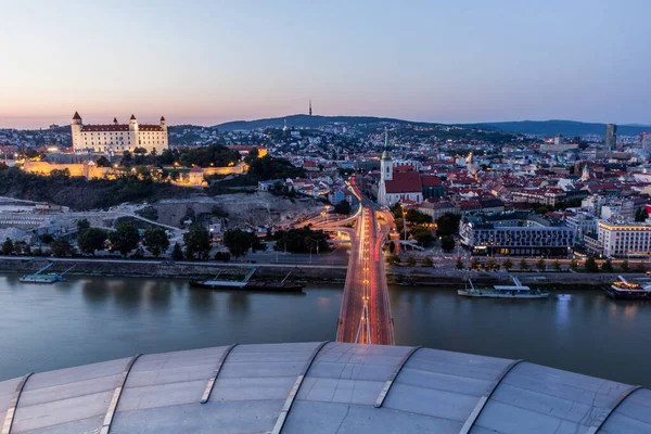 Luchtfoto Van Het Kasteel Oude Stad Bratislava Hoofdstad Van Slowakije — Stockfoto