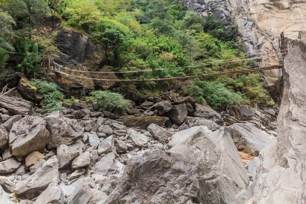 Hangbrug Jinsha Rivier Tiger Leaping Gorge Provincie Yunnan China — Stockfoto