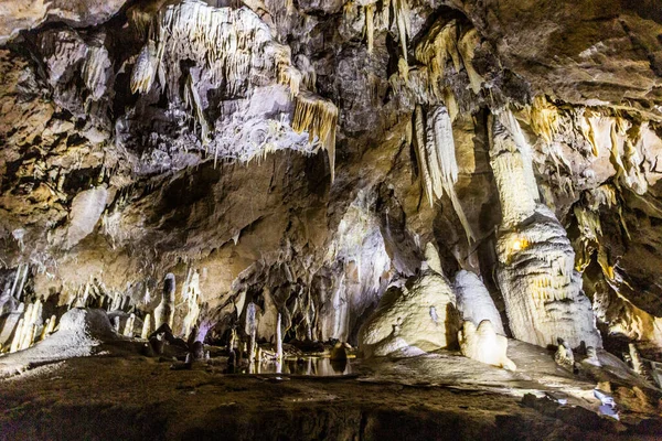 捷克共和国Moravian Karst地区的Punkevni洞穴 — 图库照片