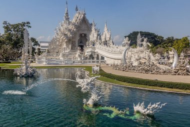 Tayland 'ın Chiang Rai ilindeki Wat Rong Khun (Beyaz Tapınak)