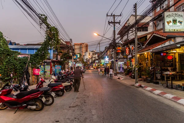 Chiang Mai Thailandia Dicembre 2019 Veduta Serale Della Strada Loi — Foto Stock