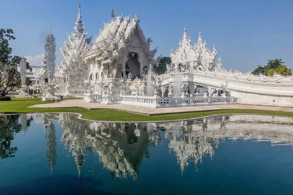 Wat Rong Khun Templo Branco Perto Chiang Rai Tailândia — Fotografia de Stock