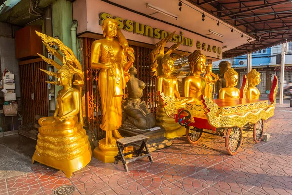 Bangkok Tajlandia Grudzień 2019 Posągi Buddy Sprzedaż Bangkoku Tajlandia — Zdjęcie stockowe