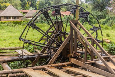 Kisiizi Şelalesi yakınlarındaki su çarkı, Uganda