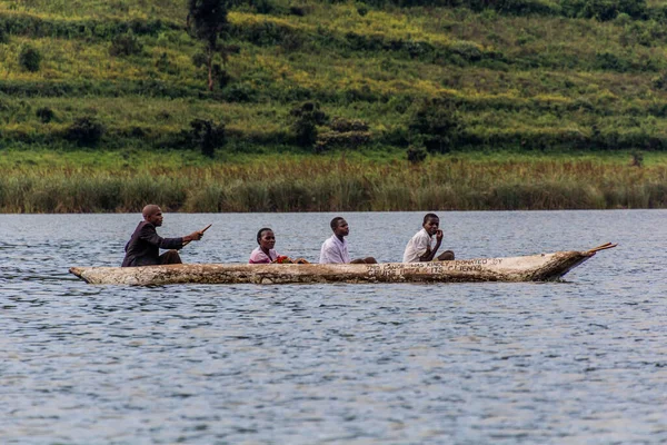 Bunyonyi Uganda Marzo 2020 Canoa Dugout Lago Bunyonyi Uganda — Foto de Stock