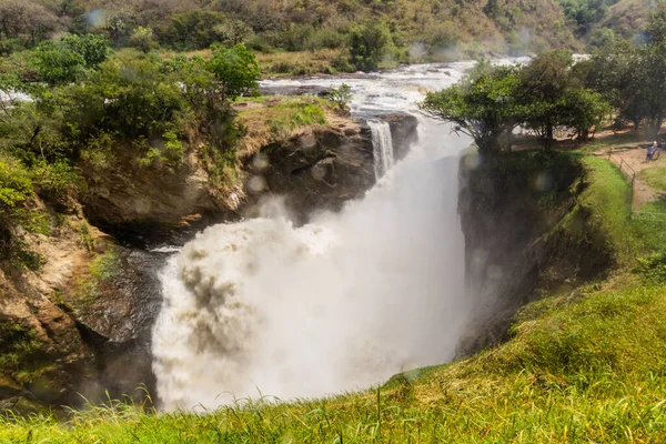 ウガンダのビクトリアナイル川のマーチソン滝の眺め — ストック写真