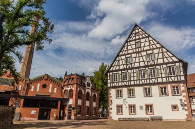 ALPIRSBACH, GERMANY - 1 Eylül 2019: Alpirsbach köyü, Baden-Wurttemberg Eyaleti, Almanya