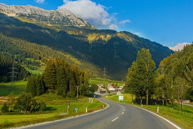 Tyrol, Avusturya 'daki Moosbach vadisi