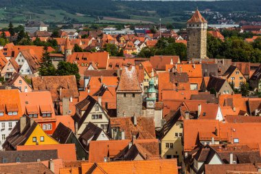 Almanya 'nın Bavyera eyaletinde Rothenburg ob der Tauber kentinin havadan görünüşü