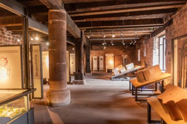 ALPIRSBACH, GERMANY - 1 Eylül 2019: Alpirsbach Kloster (Manastır), Baden-Wurttemberg Eyaleti, Almanya