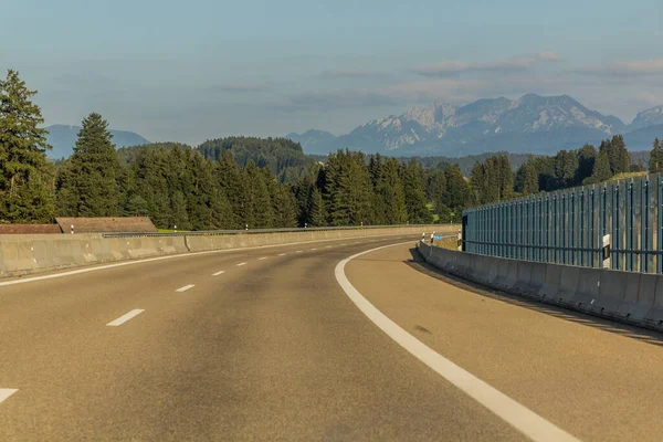 ドイツのアルプスのA7高速道路 — ストック写真