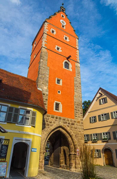 Dinkelsbuhl Germany 2019年8月28日 德国巴伐利亚州丁格尔斯布尔的Wornitztor门 — 图库照片