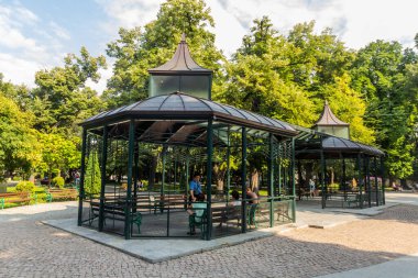 PLOVDIV, BULGARIA - 29 Temmuz 2019: Bulgaristan 'ın Filibe kentindeki Çar Simeon Bahçesindeki Pavilionlar