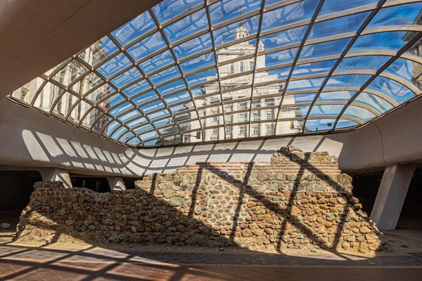 SOFYA, BULGARIA - 2 AĞUSTOS 2019: Bulgaristan 'ın başkenti Sofya' da antik Serdika kentinin kazıları