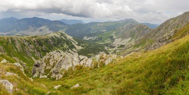 Slovakya Chopok Dağı 'ndan Nizke Tatry dağlarının manzarası