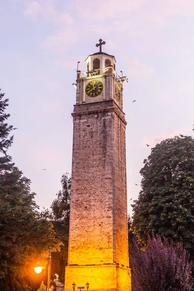  Bitola, Kuzey Makedonya 'daki Saat Kulesi' nin akşam manzarası