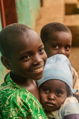 JINKA, ETHIOPIA - 6 Şubat 2020: Jinka, Etiyopya 'daki Çocuklar