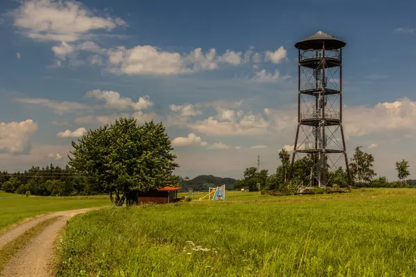 Πύργος Επιφυλακής Marianka Κοντά Στο Cermna Τσεχική Δημοκρατία Εικόνα Αρχείου