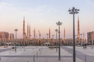 Suudi Arabistan, Medine 'nin El-Haram bölgesinde Peygamberin Camii