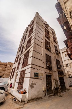 JeDDAH, SAUDI ARABIA - 15 Kasım 2021: El Balad 'daki geleneksel ev, Suudi Arabistan' ın tarihi merkezi