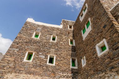 Suudi Arabistan 'ın Rijal Alma köyündeki antik bina