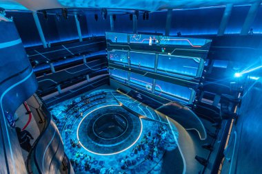 DUBAI, BAE - 31 Ekim 2021: DP World pavyonu Dubai, Birleşik Arap Emirlikleri 'nde 2020 Dünya Fuarı.