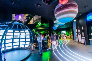 DUBAI, BAE - 31 Ekim 2021: Dubai, Birleşik Arap Emirlikleri 'nde Hindistan pavyonunun uzay bölümü.