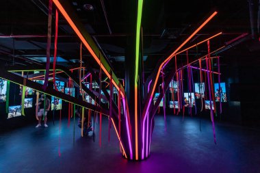 DUBAI, BAE - 28 Ekim 2021: Dubai, Birleşik Arap Emirlikleri, Dünya Fuarı 2020 'deki Peru pavyonu.