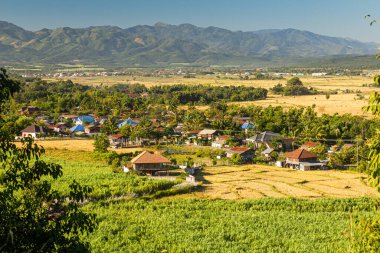 Muang Sing yakınlarındaki kırsal manzara, Laos