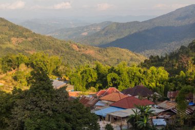 Phongsali, Laos yakınlarındaki manzara