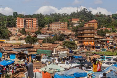 KAMPALA, UGANDA - 7 Mart 2020 Kampala, Uganda 'daki Katanga gecekondu mahallesi