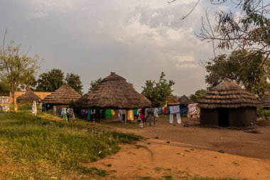 Pakwach, Uganda 'daki yuvarlak kulübeler.