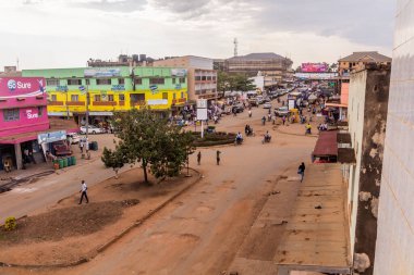 MBALE, UGANDA - 24 Şubat 2020: Mbale, Uganda 'da bir sokak manzarası