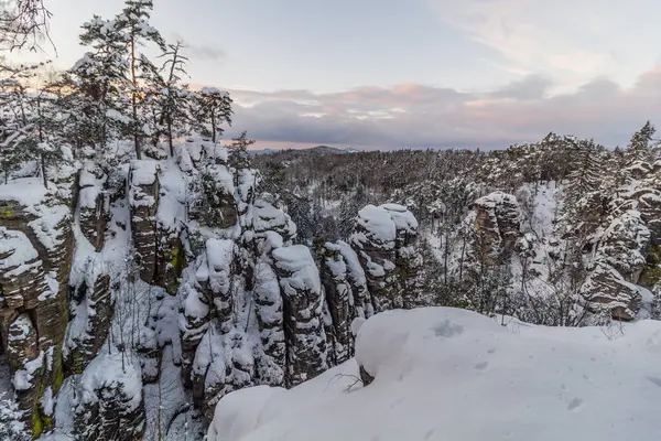 stock image Winter view of snow covered Prachovske skaly rocks in Cesky raj (Czech Paradise) region, Czech Republic