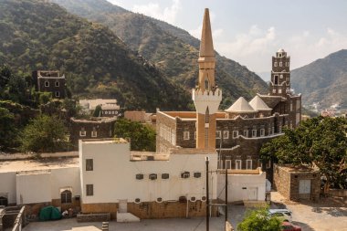 Suudi Arabistan 'ın Rijal Alma köyündeki camii