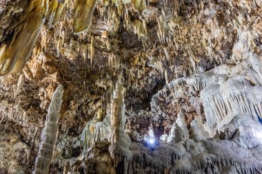 Qadisha Grotto Mağarası, Qadisha Vadisi, Lübnan