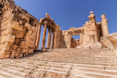 Baalbek, Lübnan 'daki Baküs Tapınağı harabeleri
