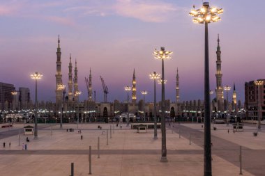 Suudi Arabistan, Medine 'nin El-Haram bölgesinde Peygamberin Camii