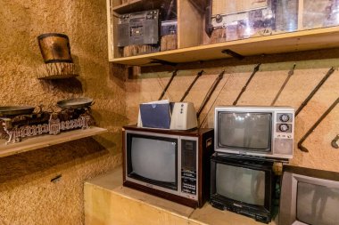 JUBAH, SAUDI ARABIA - 3 Kasım 2021: Jubbah, Suudi Arabistan 'daki Nasser Al-Thuwaini Müzesi' nin Sergisi