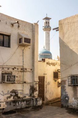 Suudi Arabistan, Jeddah 'da El Balad mahallesinde evler ve bir cami