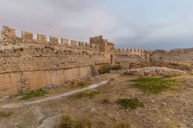 Yunanistan 'ın Mora yarımadasındaki Argos' taki Larisa şatosu harabeleri