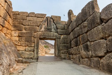 Yunanistan 'ın Mora yarımadasındaki Mycenae Kalesinin Aslan Kapısı