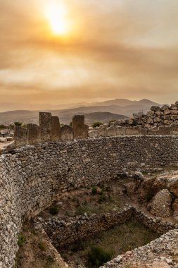 Yunanistan 'ın Peloponnese yarımadasındaki Mycenae Kalesinde Mezar Çemberi A